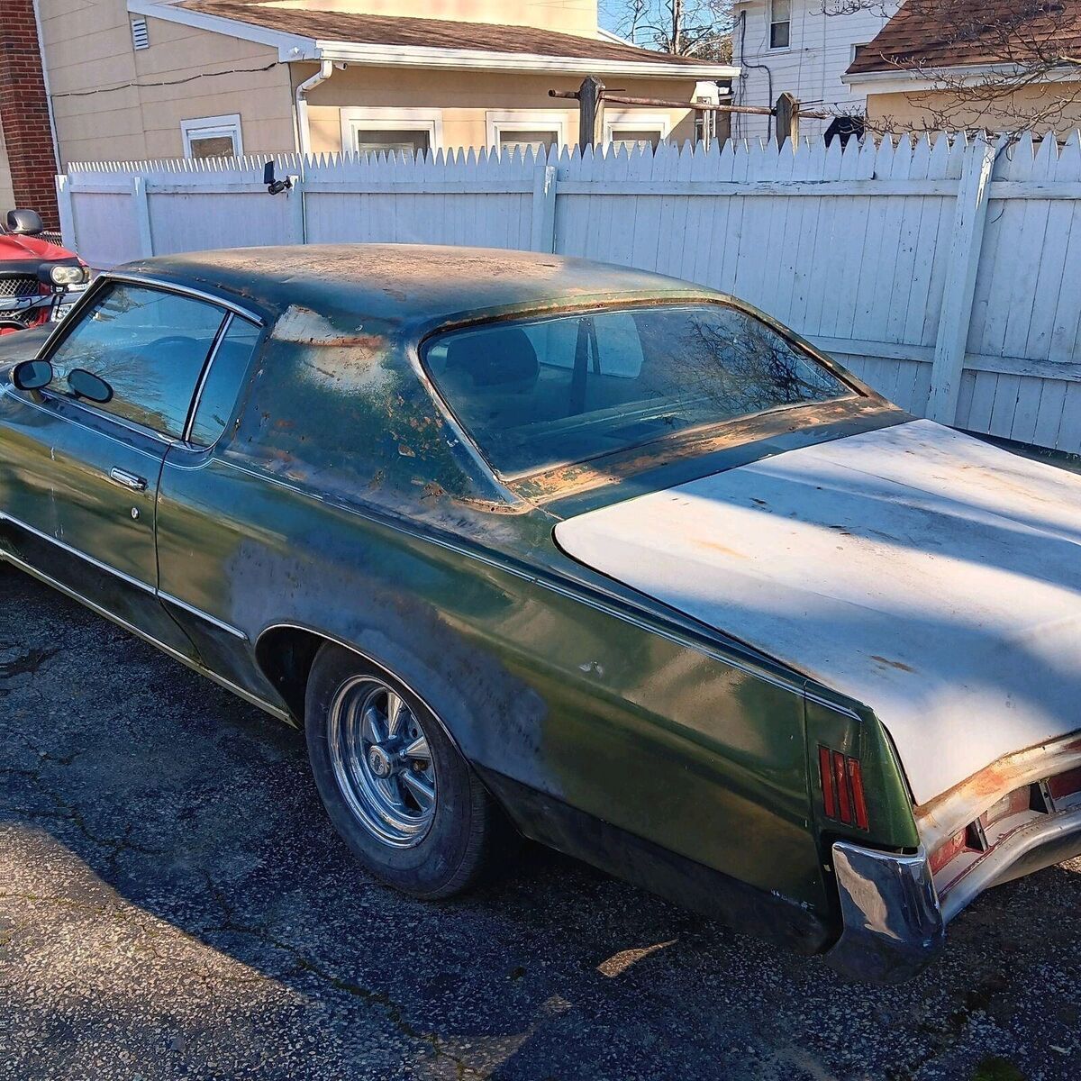 1972 pontiac grand prix green rwd automatic