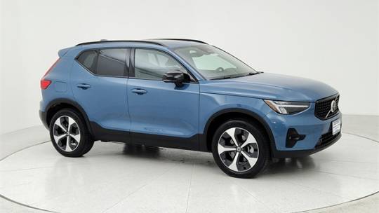 2024 Volvo XC40