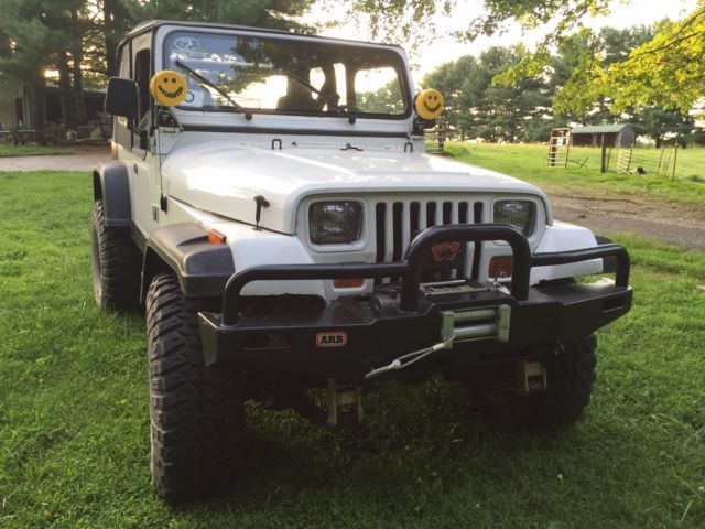 1989 jeep wrangler 4x4 great condition