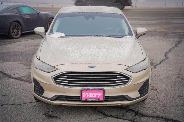 2019 ford fusion se