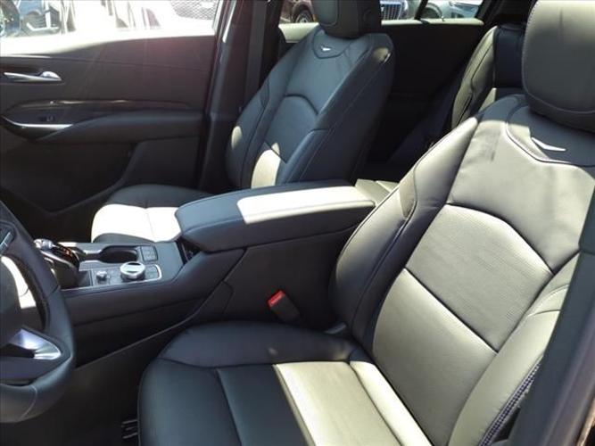 new 2024 cadillac xt4 awd sport