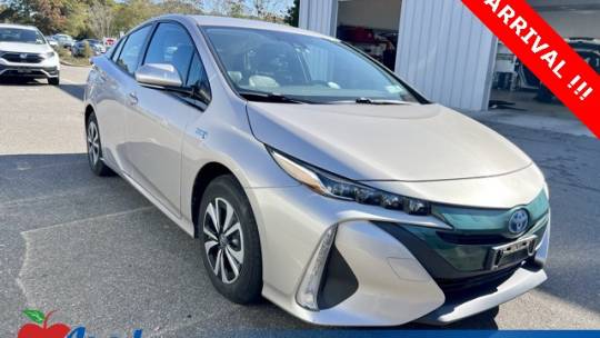 2017 toyota prius prime plus