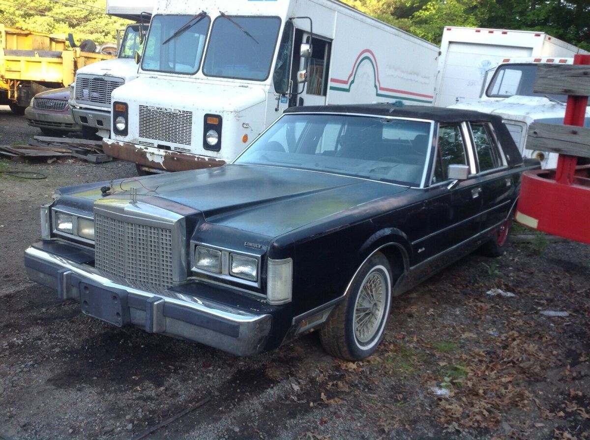 1987 lincoln town car base 5.0l