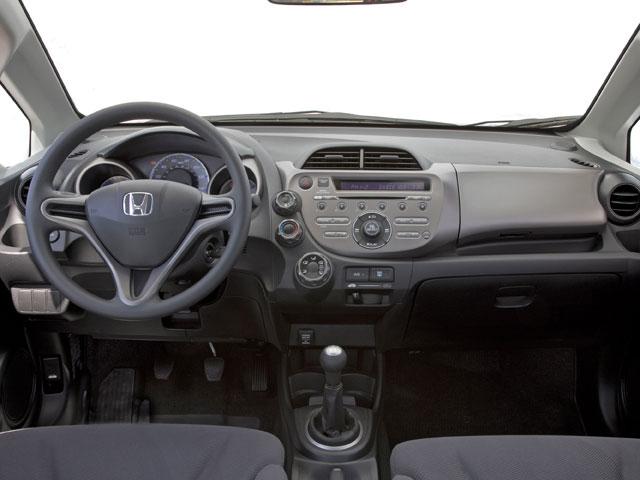 2010 honda fit base (a5)