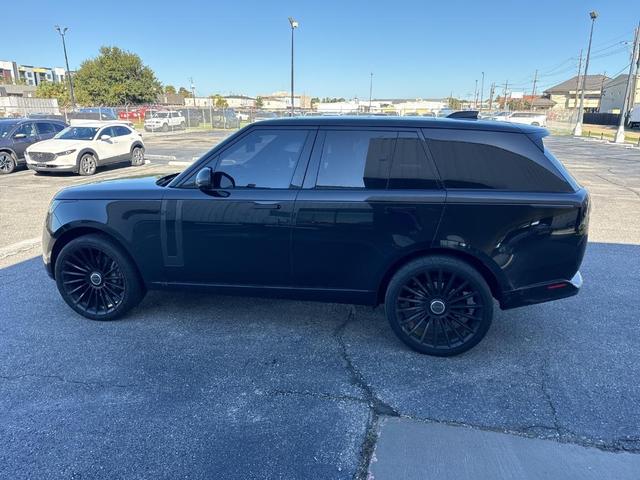 2023 land rover range rover p400 se