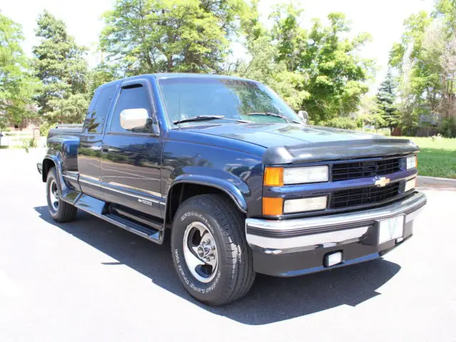 1994 chevrolet c/k 1500 * show truck usa * one owner* only 30k original miles *