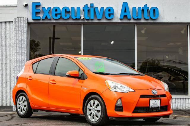 2013 toyota prius c two