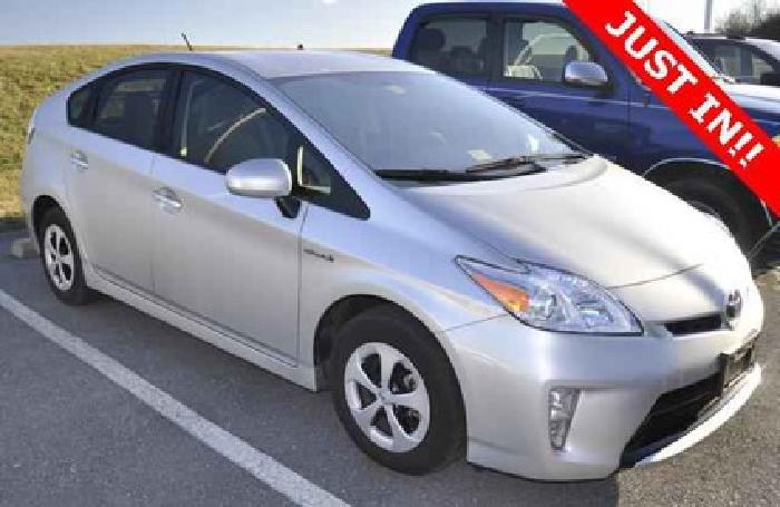 2012 toyota prius in harrisonburg, va