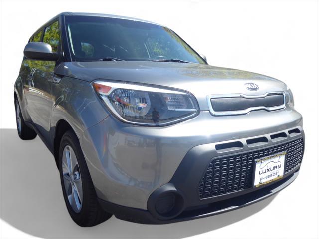 2016 kia soul base