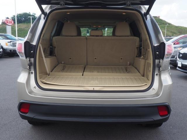 used 2015 toyota highlander awd xle v6 morgantown, wv 26501 for sale in morgantown, west virginia