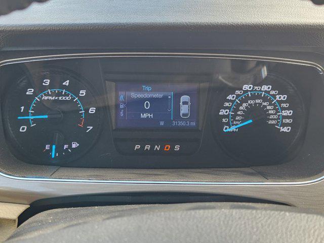 2017 ford taurus sel