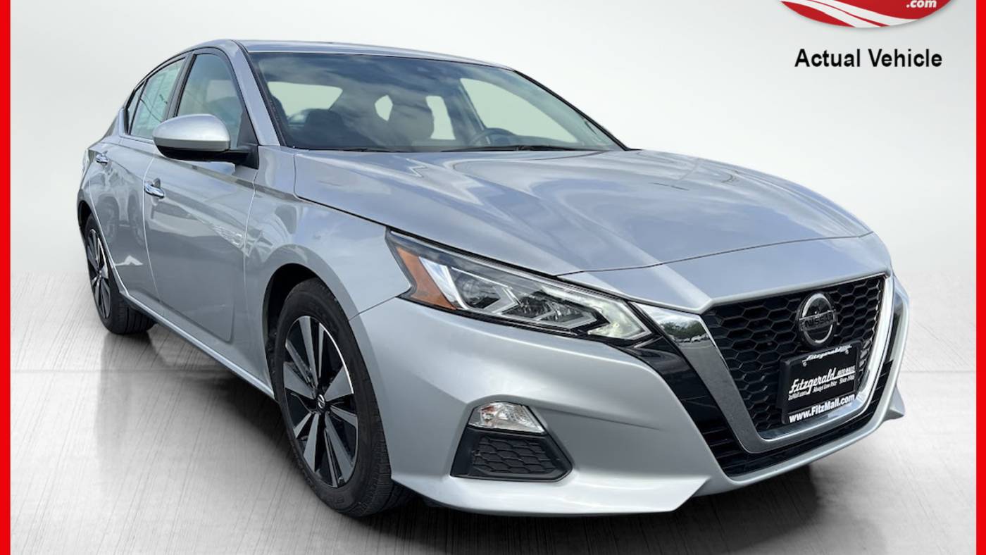 2022 nissan altima 2.5 sv