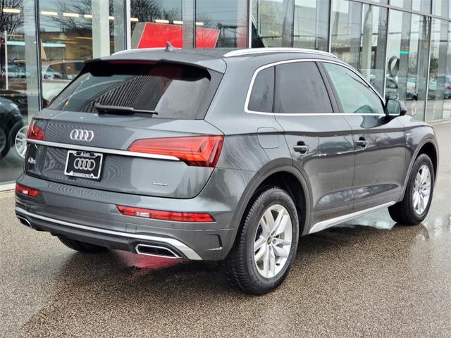 2024 audi q5 45 s line premium