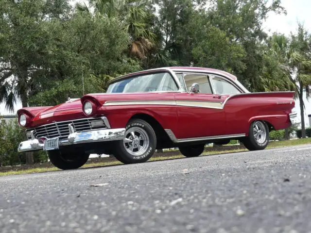 302 cid v8. a/c, power steering, power brakes, am/fm/cd player, cragar wheels