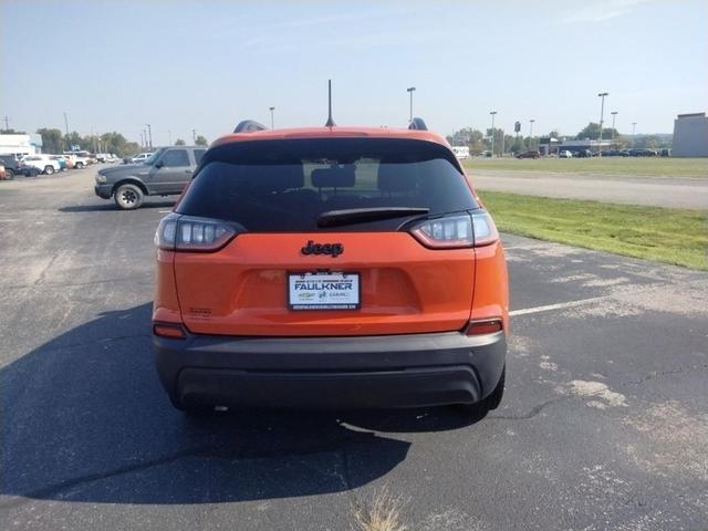 2021 jeep cherokee latitude plus