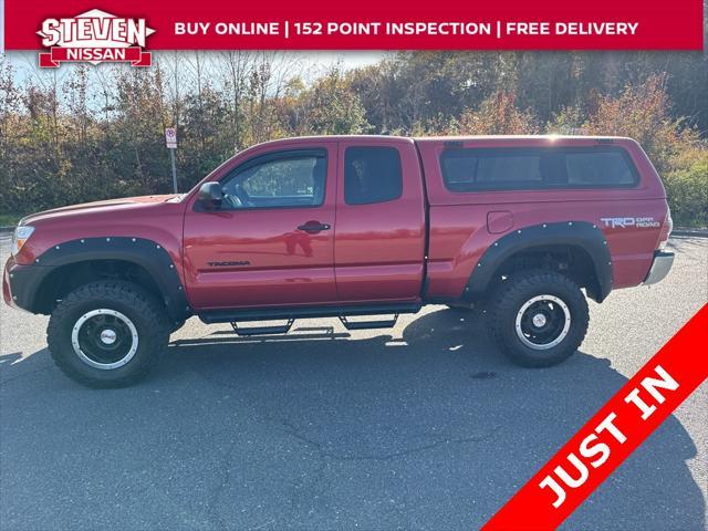 2014 toyota tacoma base