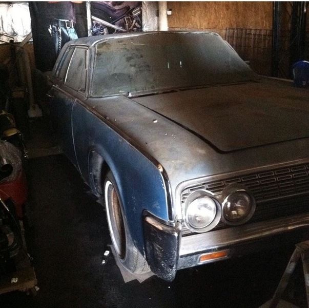 1962 lincoln continental 4dr