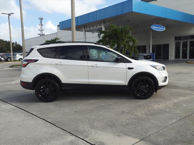 2018 ford escape se