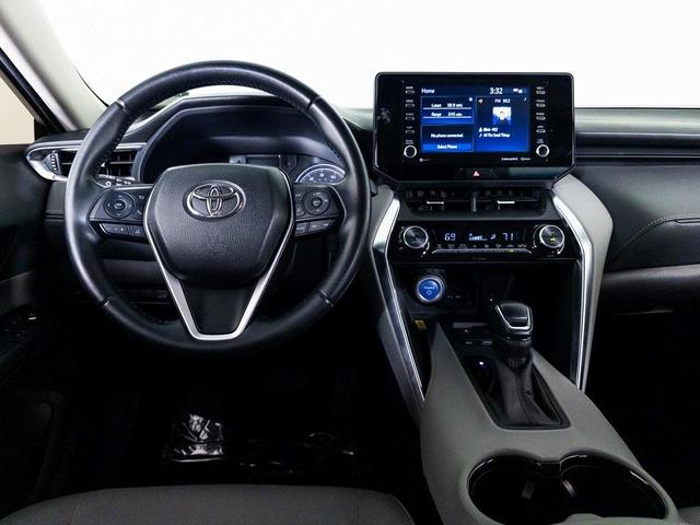 2021 toyota venza le