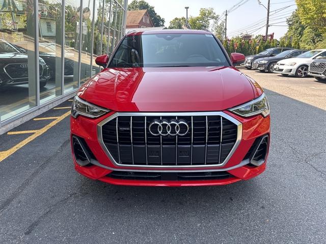 2022 audi q3 premium plus