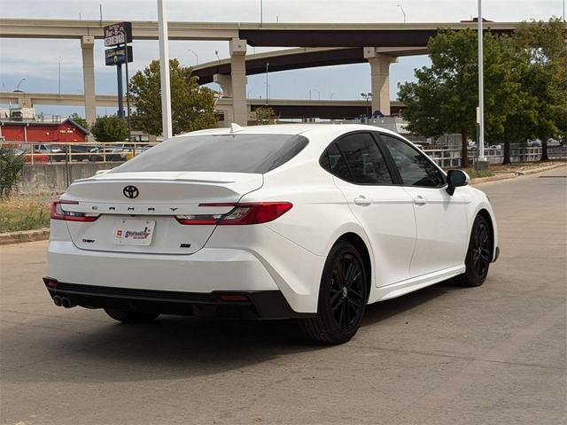 2025 toyota camry se