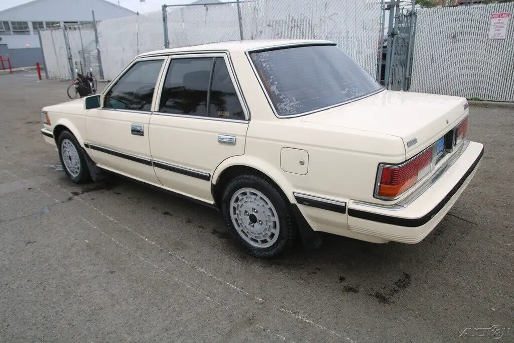 1985 nissan maxima v6 3.0l automatic no reserve