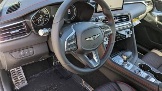 2025 Genesis G70