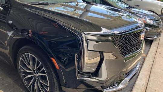 2024 cadillac xt4 sport
