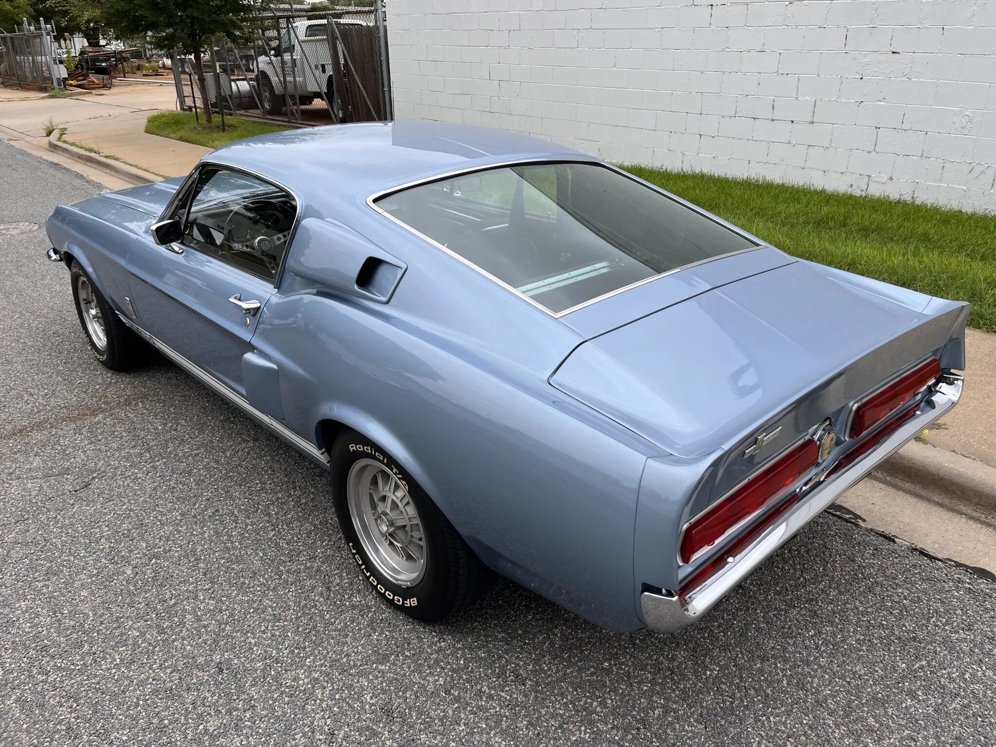 shelby mustang gt350