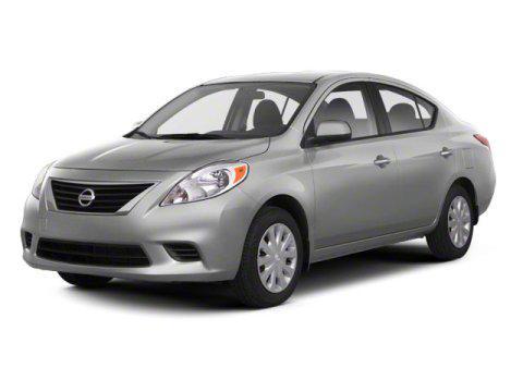 2013 nissan versa 1.6 s