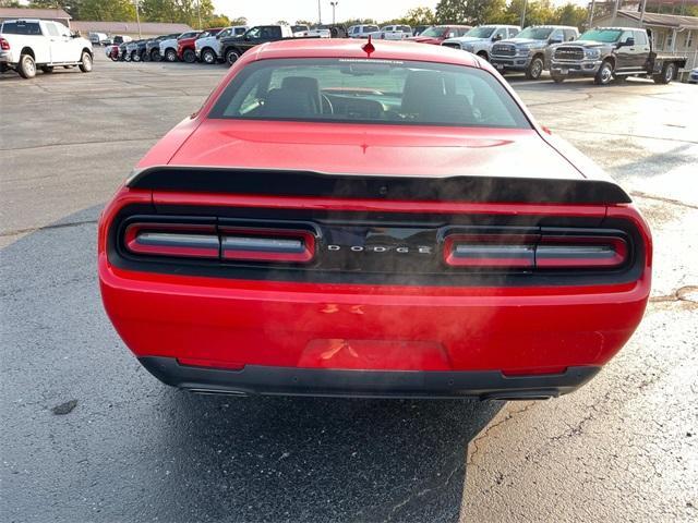 2023 dodge challenger r/t