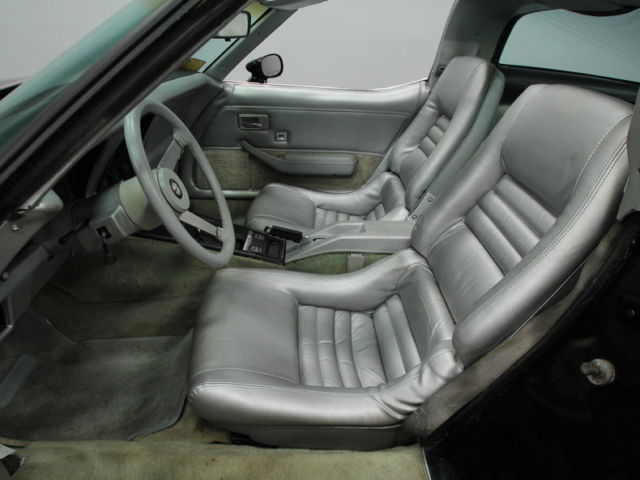 nice quality l-48 350 v8, auto, a/c, pwr steer/brakes/win/locks, tilt/tele,etc