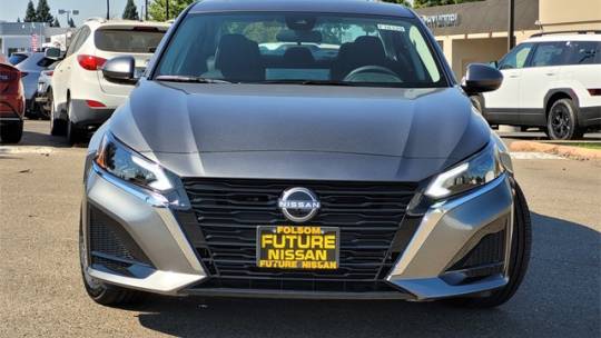 2025 Nissan Altima