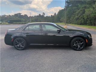 2022 Chrysler 300 s v6