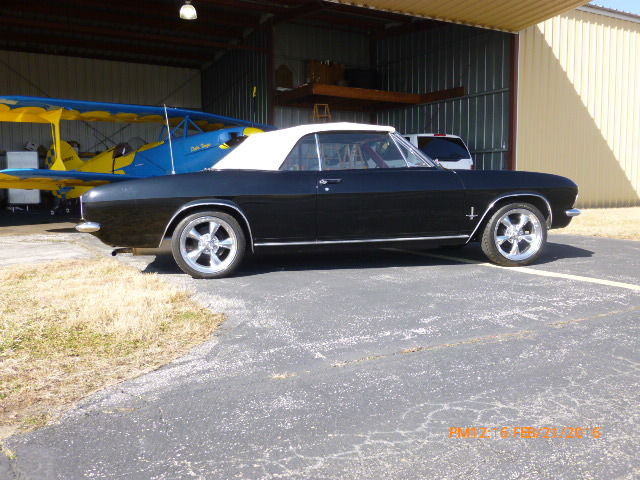 excellent condition, convertible, 140 hp,4-speed, protect-o-plate,57,xxx mi