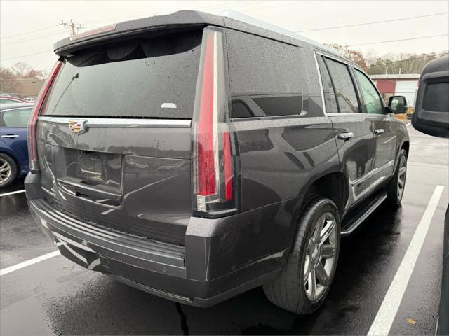 2017 cadillac escalade luxury