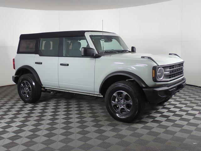 2023 ford bronco base