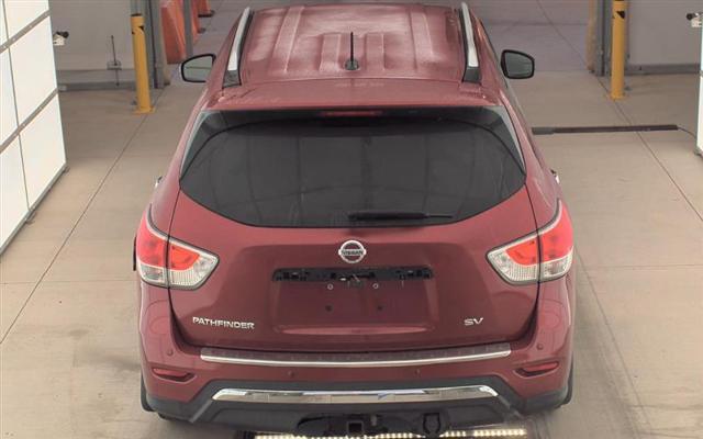 2016 nissan pathfinder sv