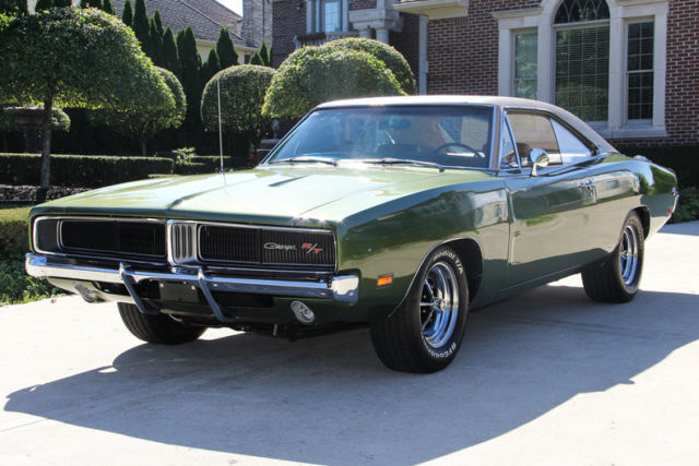 rotisserie restored, true r/t se, 1969 440ci v8, 4-speed manual, track pack!