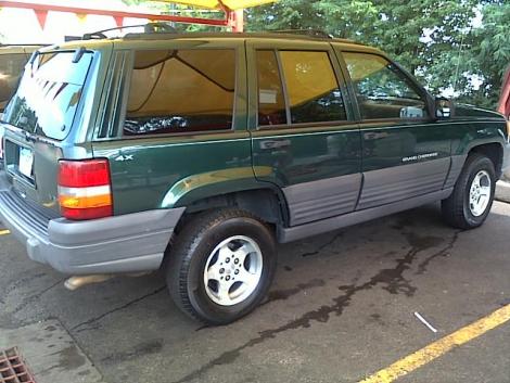 1996 jeep cherokee laredo in connecticut by owner
