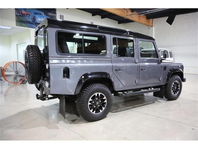 1991 land rover defender 110 in chatsworth, california