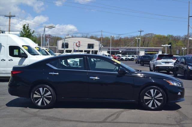 2021 nissan altima sl intelligent awd in danvers, massachusetts