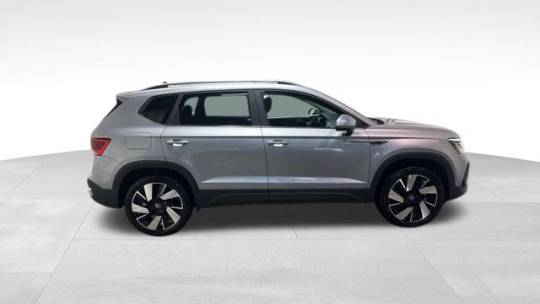 2024 Volkswagen Taos