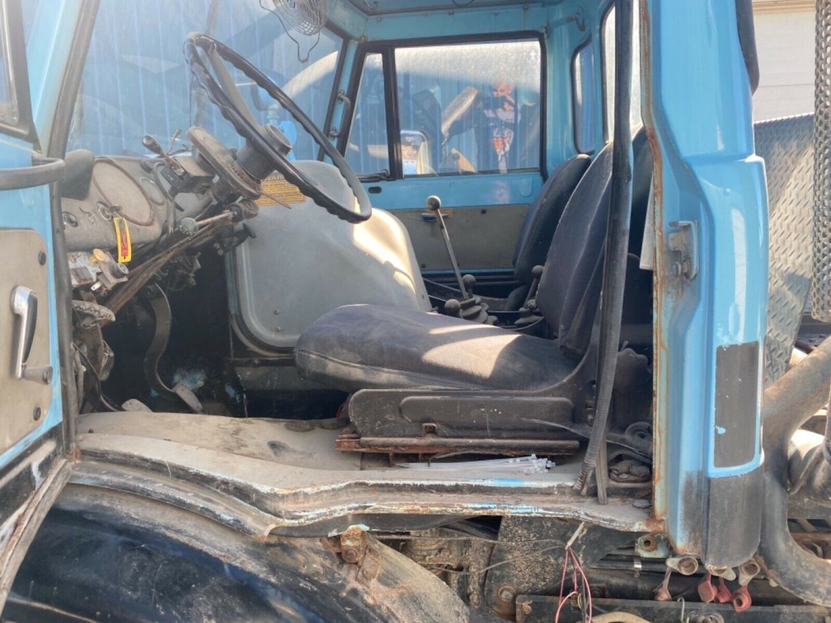 unimog 406 mercedes-benz