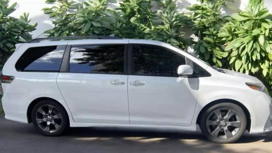 2016 Toyota Sienna