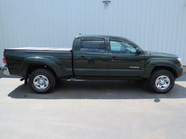 2014 toyota tacoma 4x4 double cab for sale in laconia, new hampshire