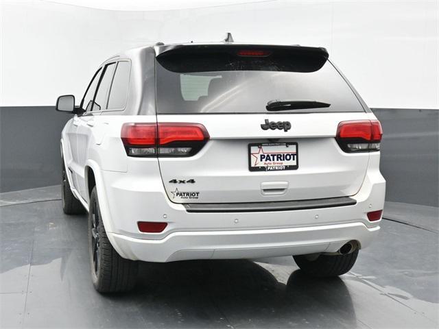 2021 jeep grand cherokee laredo