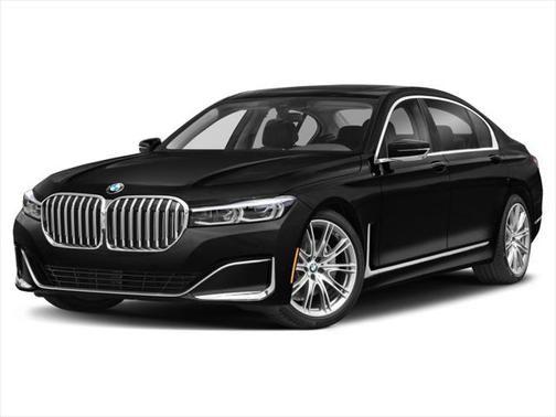2022 bmw 740