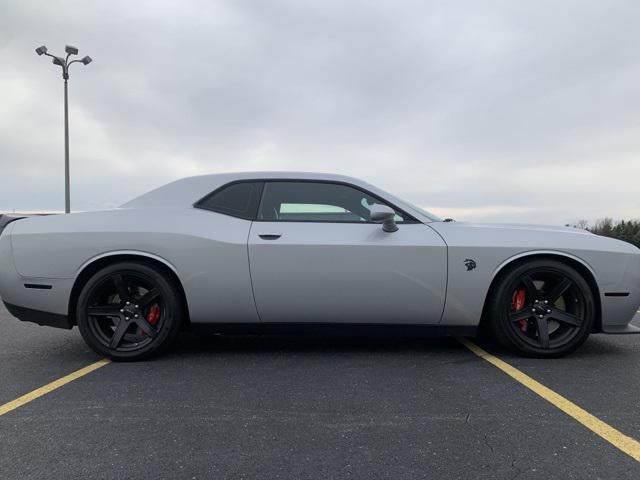 2022 dodge challenger srt hellcat