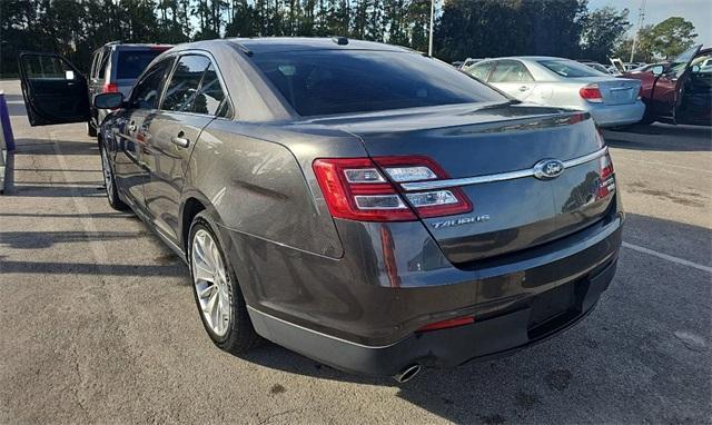2015 ford taurus limited